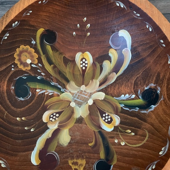 Westin Hand-Painted Wooden Bowl with Handle - Picture 3 of 8